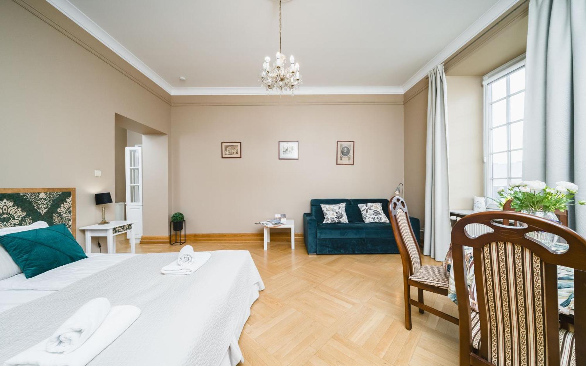 Apartamenty W Palacu Pod Baranami Краков Экстерьер фото
