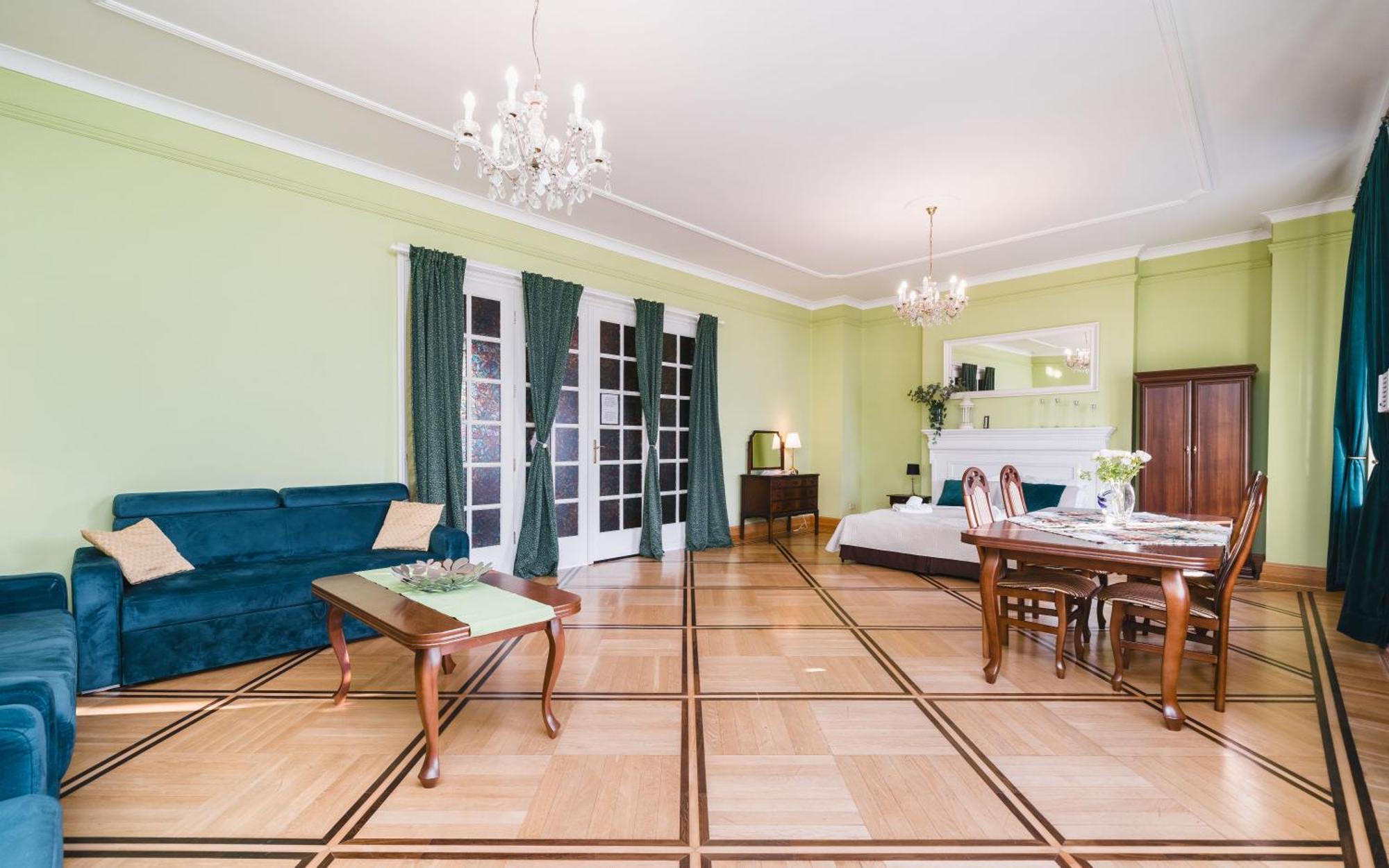 Apartamenty W Palacu Pod Baranami Краков Экстерьер фото