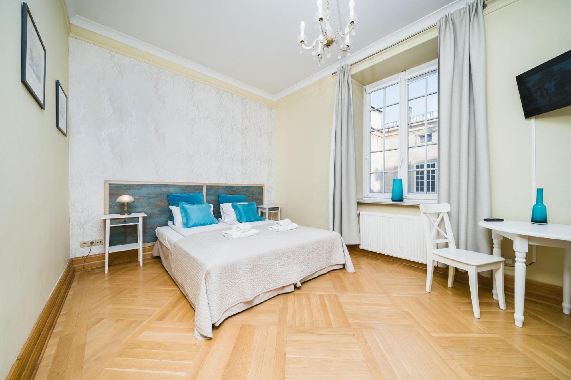 Apartamenty W Palacu Pod Baranami Краков Экстерьер фото